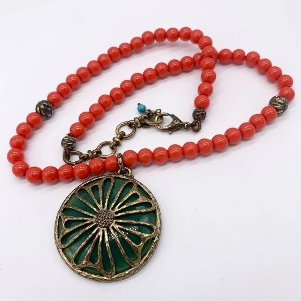 Lucky Brand Red Beaded Green Pendant Necklace